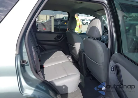 2007 Ford Escape Hybrid from USA, damaged, VIN 1FMCU49H27KA67453